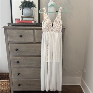 Lulu's White Plunge Maxi Sundress